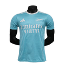 Camisa Arsenal 25/26 Pré-Jogo - Azul Celeste - Versão Jogador